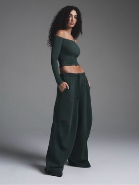 SKIMS RARE vintage fleece straight leg sweatpants in Cypress